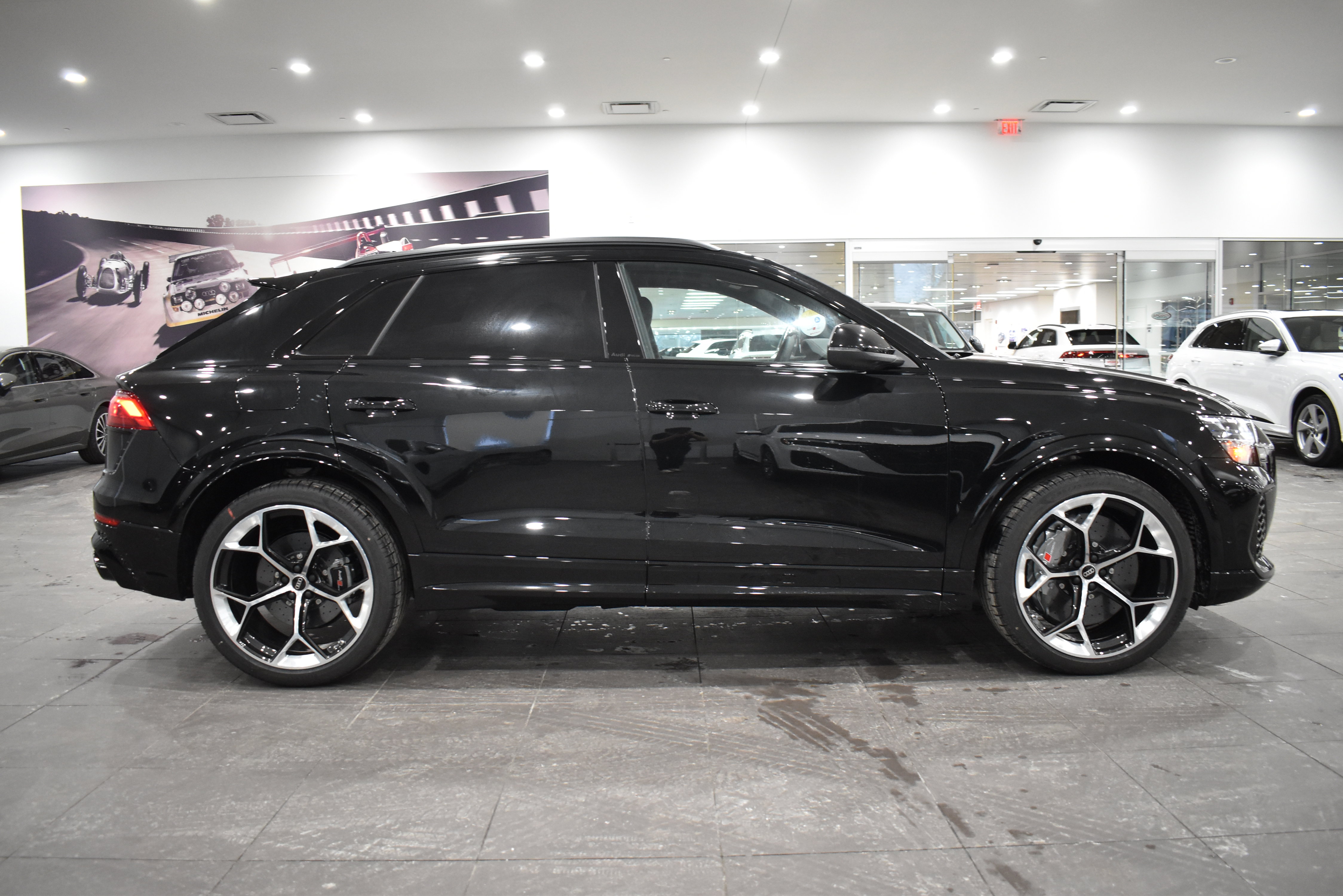 New 2026 Audi RS Q8 performance image 12