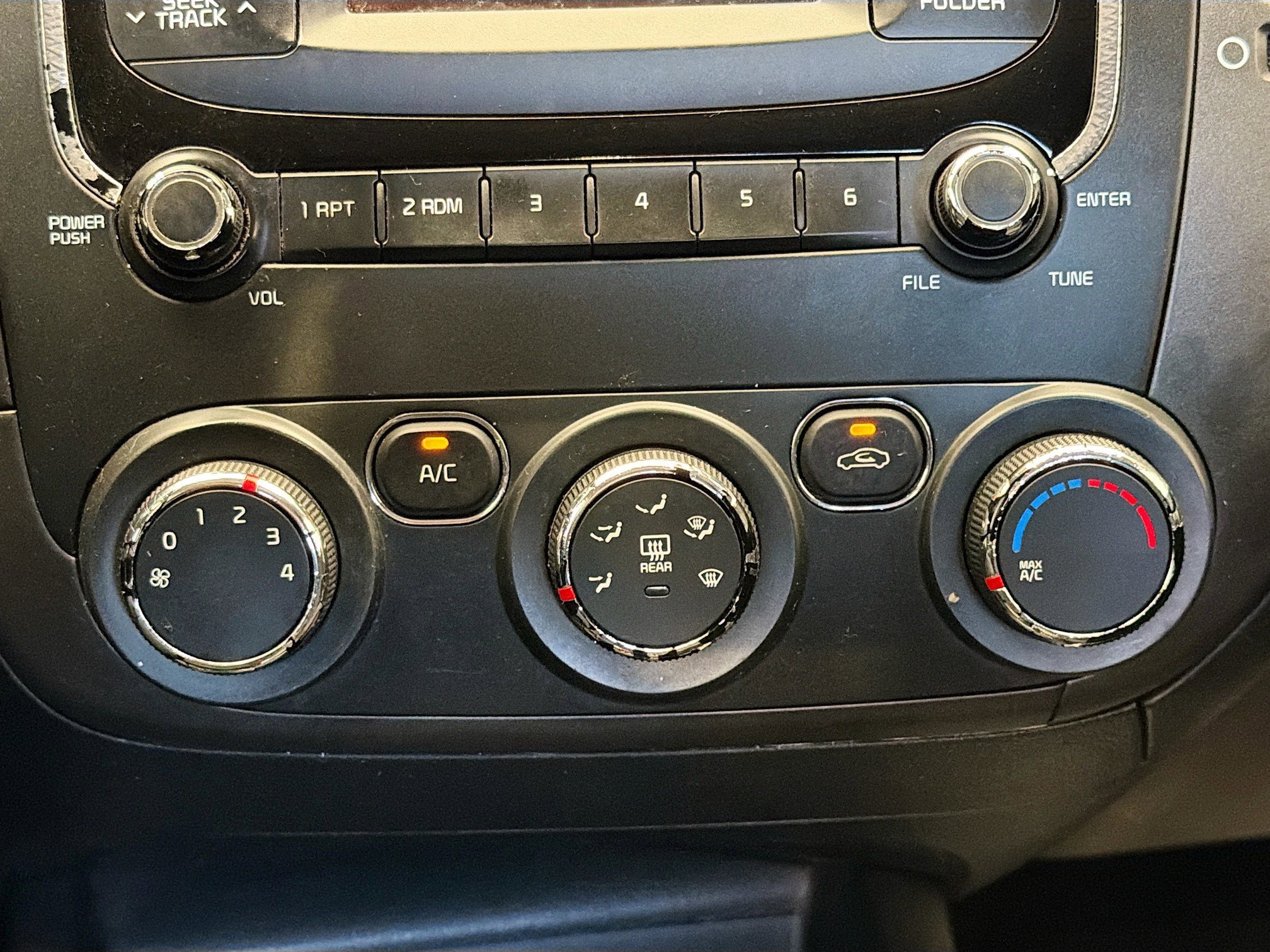 Used 2017 Kia Forte LX image 10