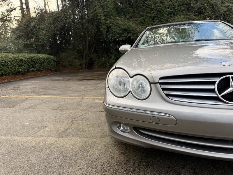 Used 2005 Mercedes-Benz CLK 320 Coupe image 13