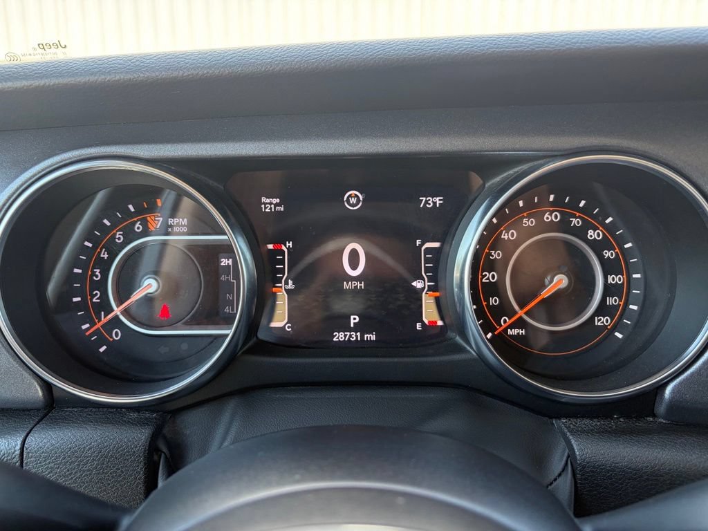 Used 2023 Jeep Gladiator Mojave w/ Cold Weather Group AWD/4WD image 34