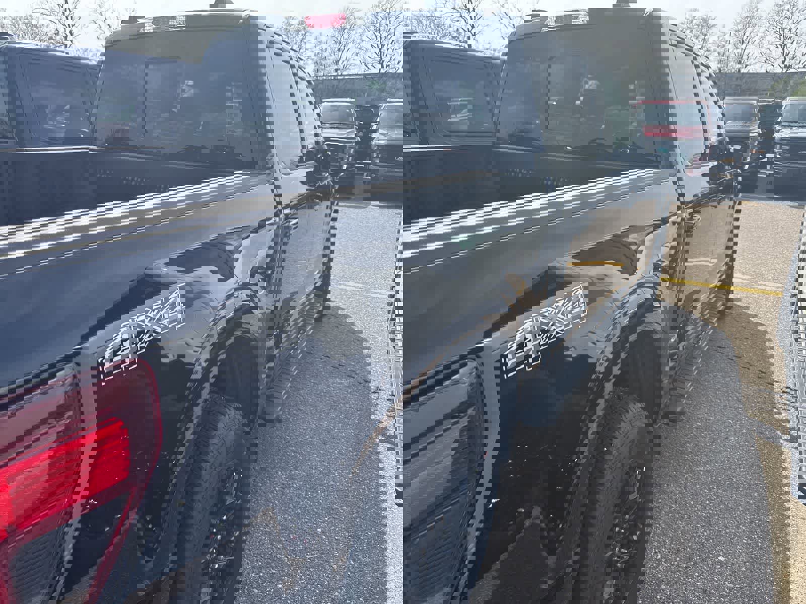 New 2026 Ford F150 XLT w/ Equipment Group 302A MID AWD/4WD image 11