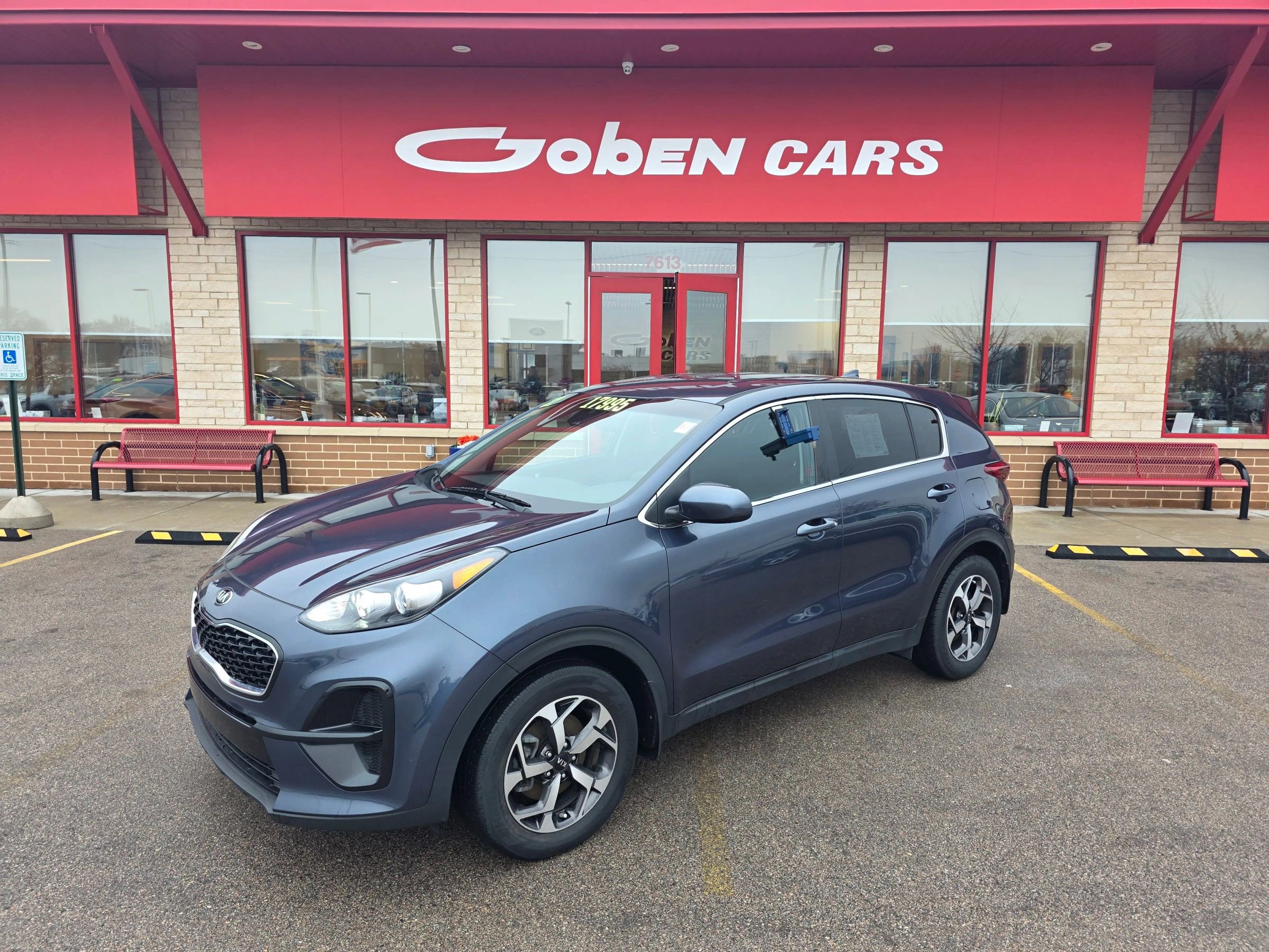 Used 2022 Kia Sportage LX image 1