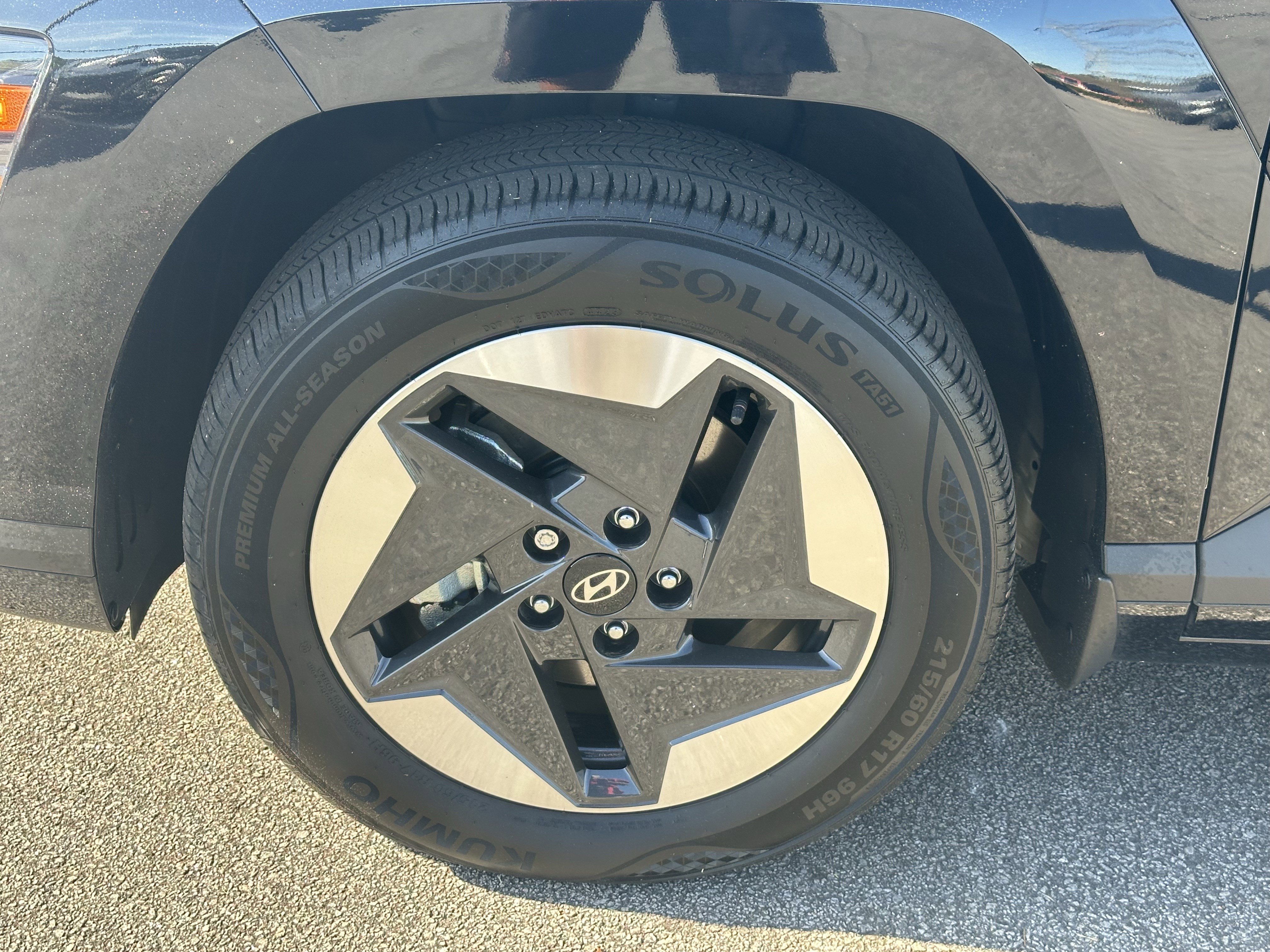 Used 2024 Hyundai Kona SEL FWD image 14