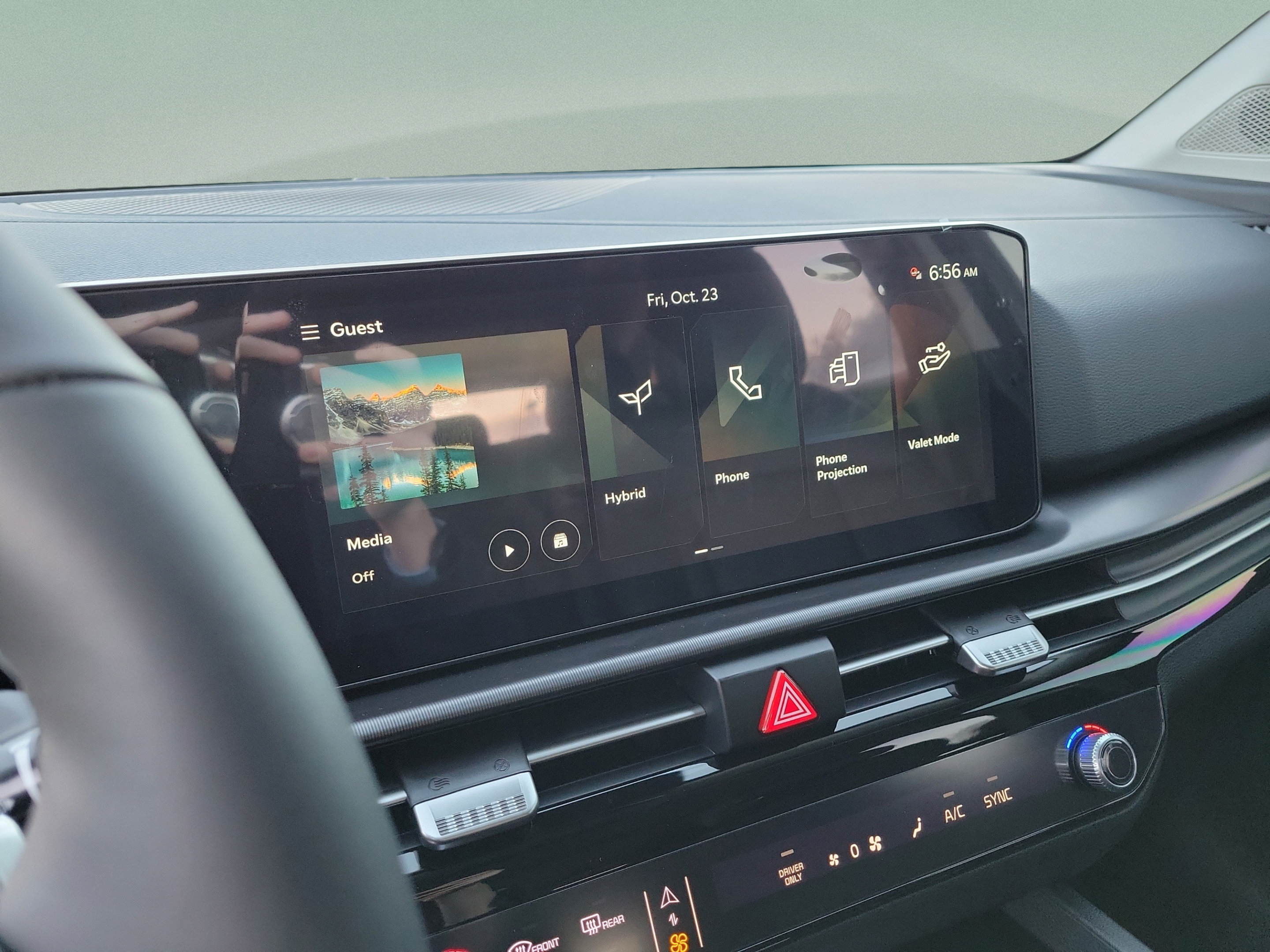 New 2027 Kia Sportage EX FWD image 17