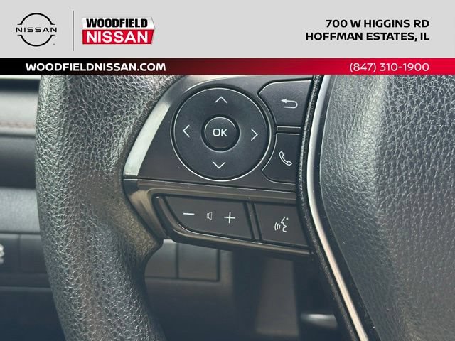 Used 2019 Toyota Camry LE FWD image 38