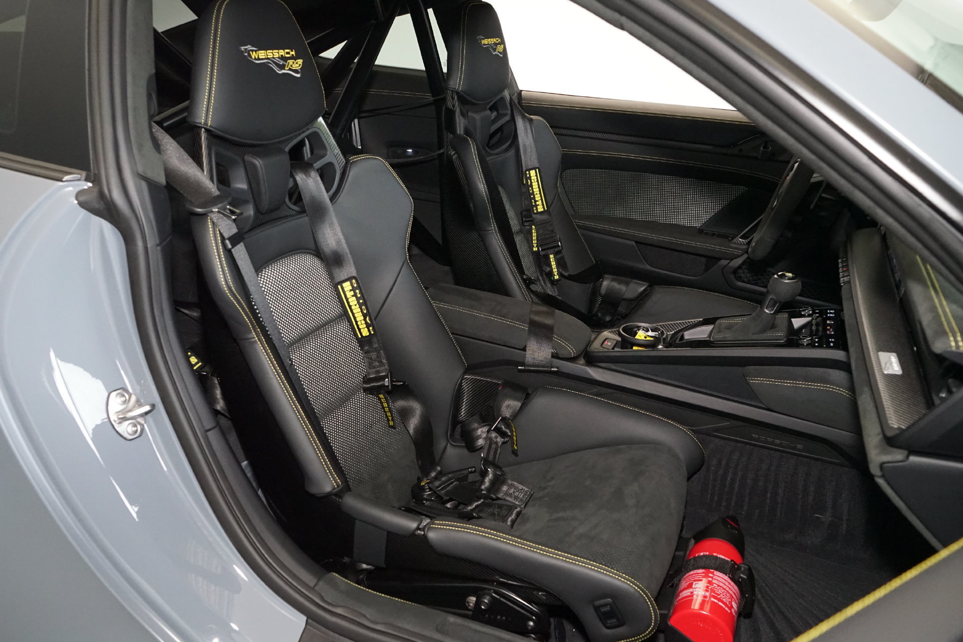 Used 2025 Porsche 911 GT3 RS RWD image 17