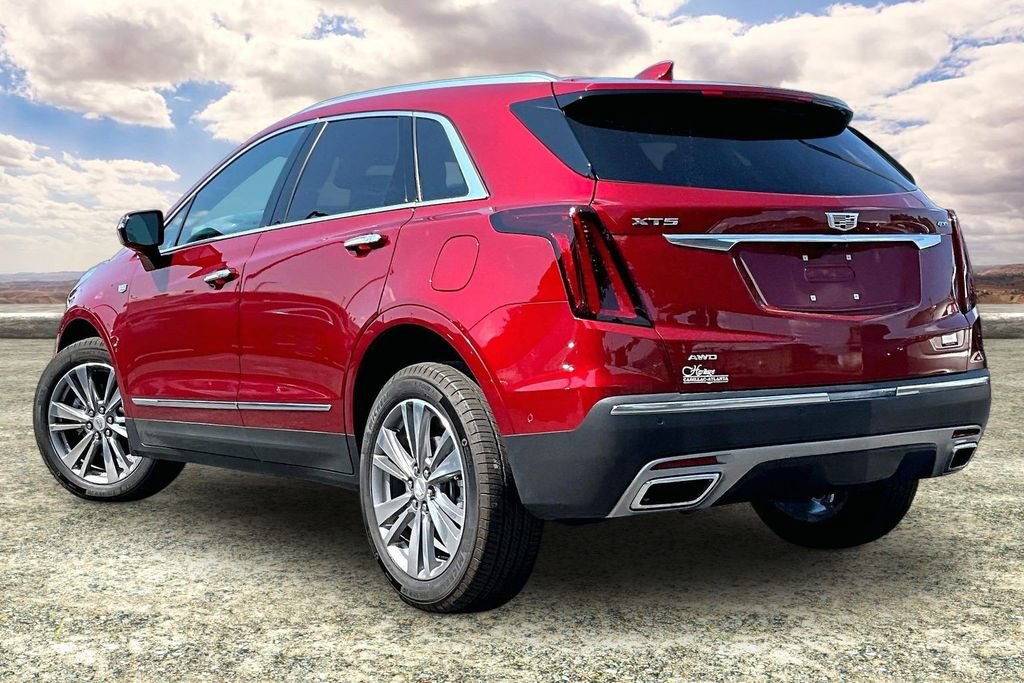 Certified 2026 Cadillac XT5 Premium Luxury w/ Driver Assist Package AWD/4WD image 4
