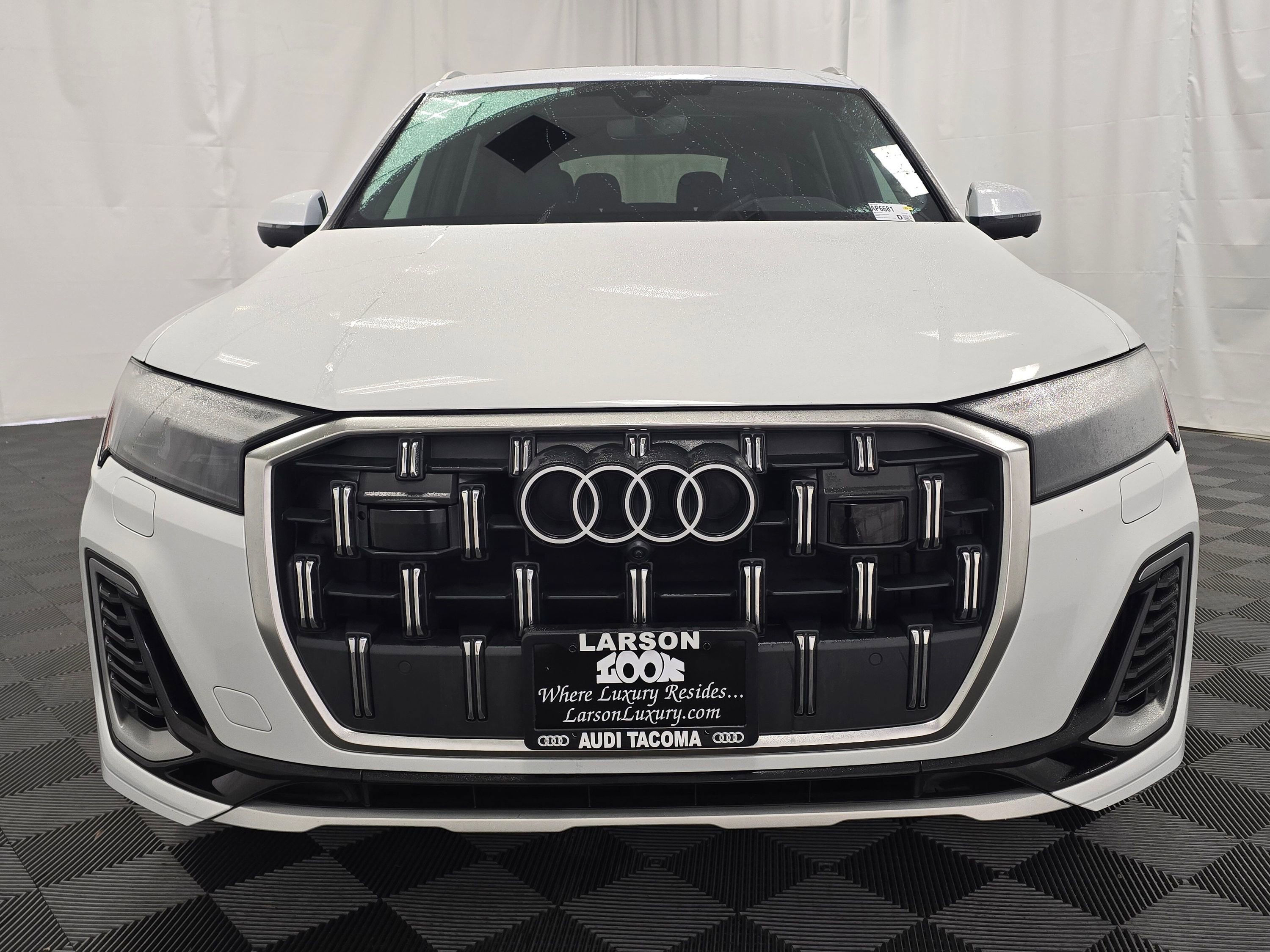 Used 2025 Audi Q7 3.0T Premium Plus image 9
