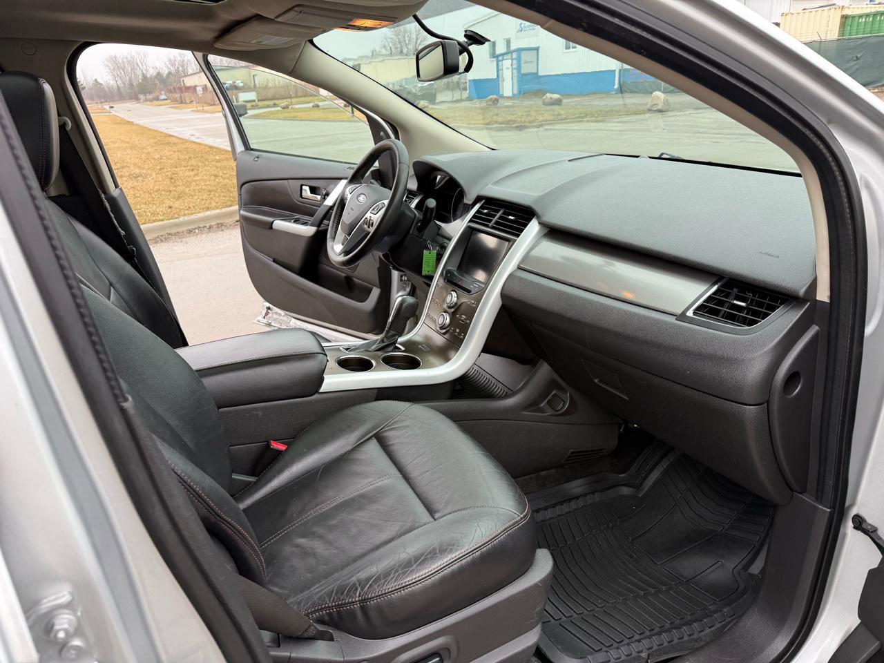 Used 2011 Ford Edge SEL w/ Canadian Comfort Pkg AWD/4WD image 25