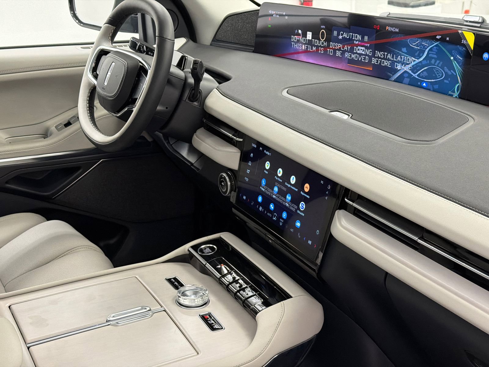 New 2026 Lincoln Navigator L Reserve image 11