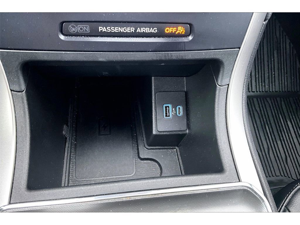 Used 2022 Ford Edge SEL w/ Convenience Package image 34