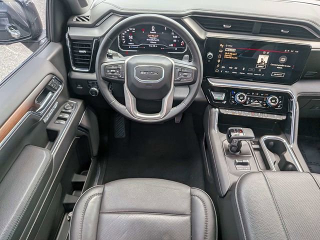 Used 2024 GMC Sierra 1500 Denali w/ Denali Reserve Package AWD/4WD image 17