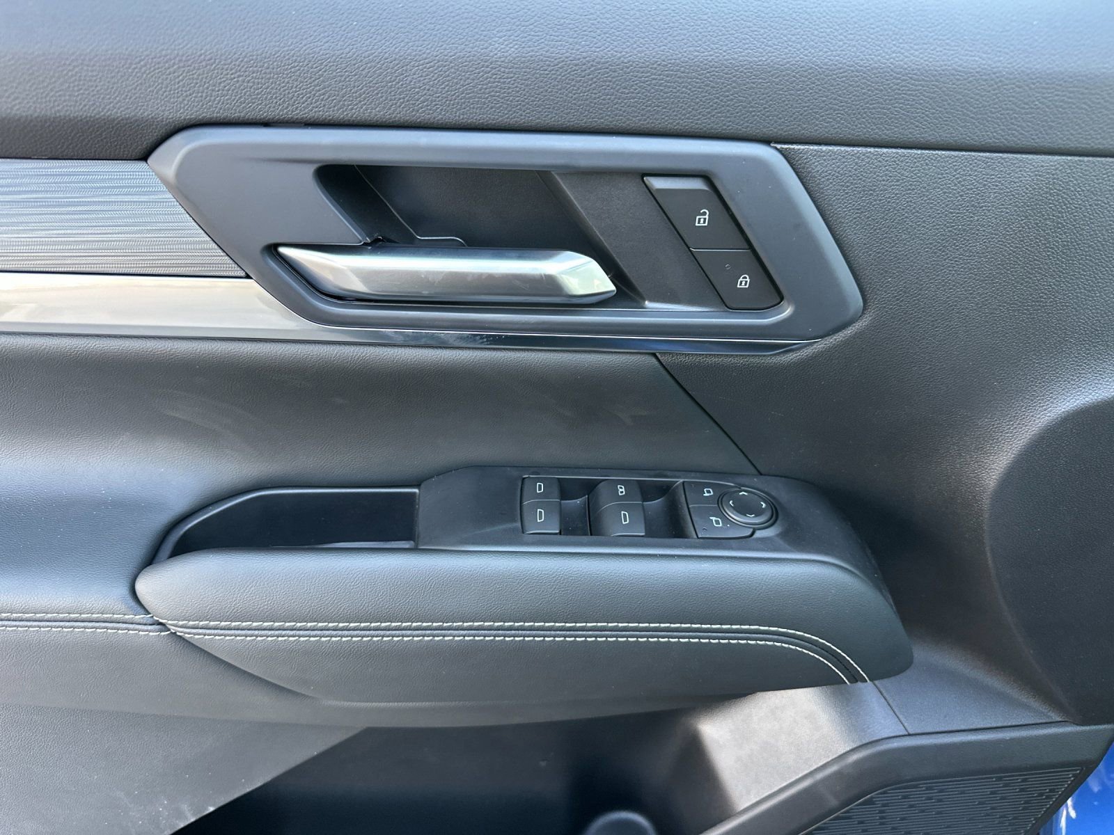 New 2026 GMC Terrain Elevation w/ Technology Package II image 11