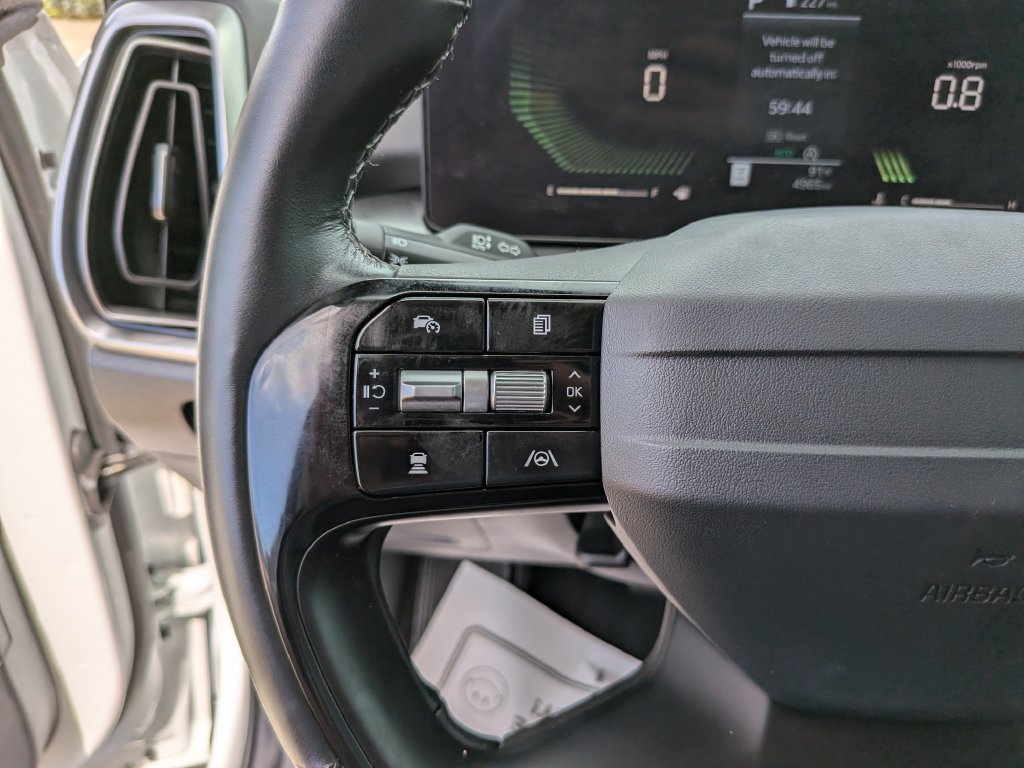 Certified 2026 Kia Sorento S w/ S Panoramic Sunroof Package FWD image 30