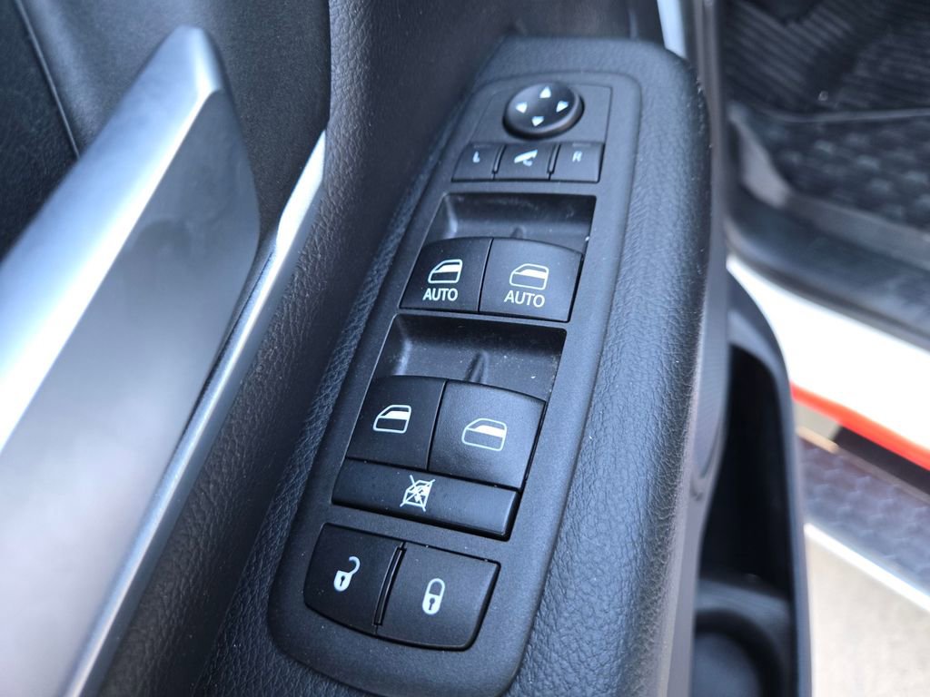 Used 2021 RAM 1500 Lone Star image 30