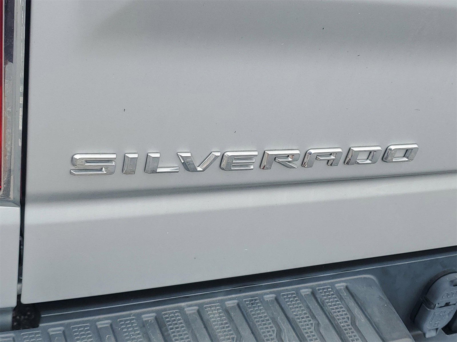 Used 2020 Chevrolet Silverado 1500 LT w/ All-Star Edition image 27