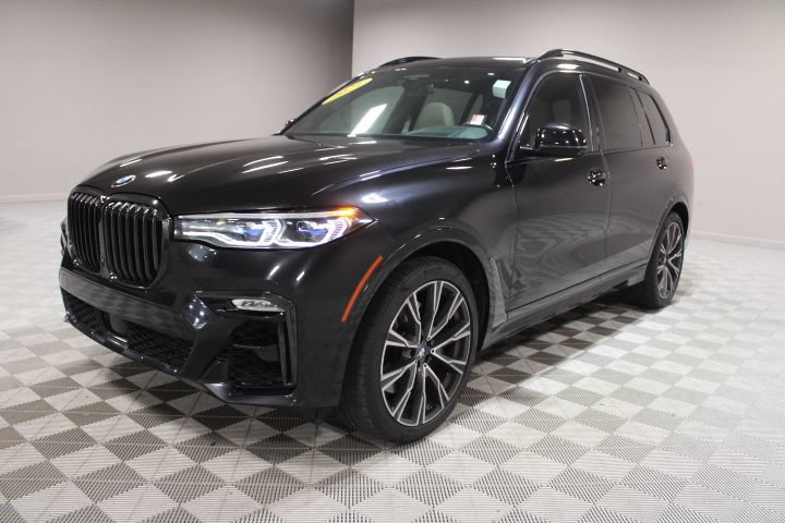Used 2021 BMW X7 M50i w/ Dynamic Handling Package AWD/4WD image 7