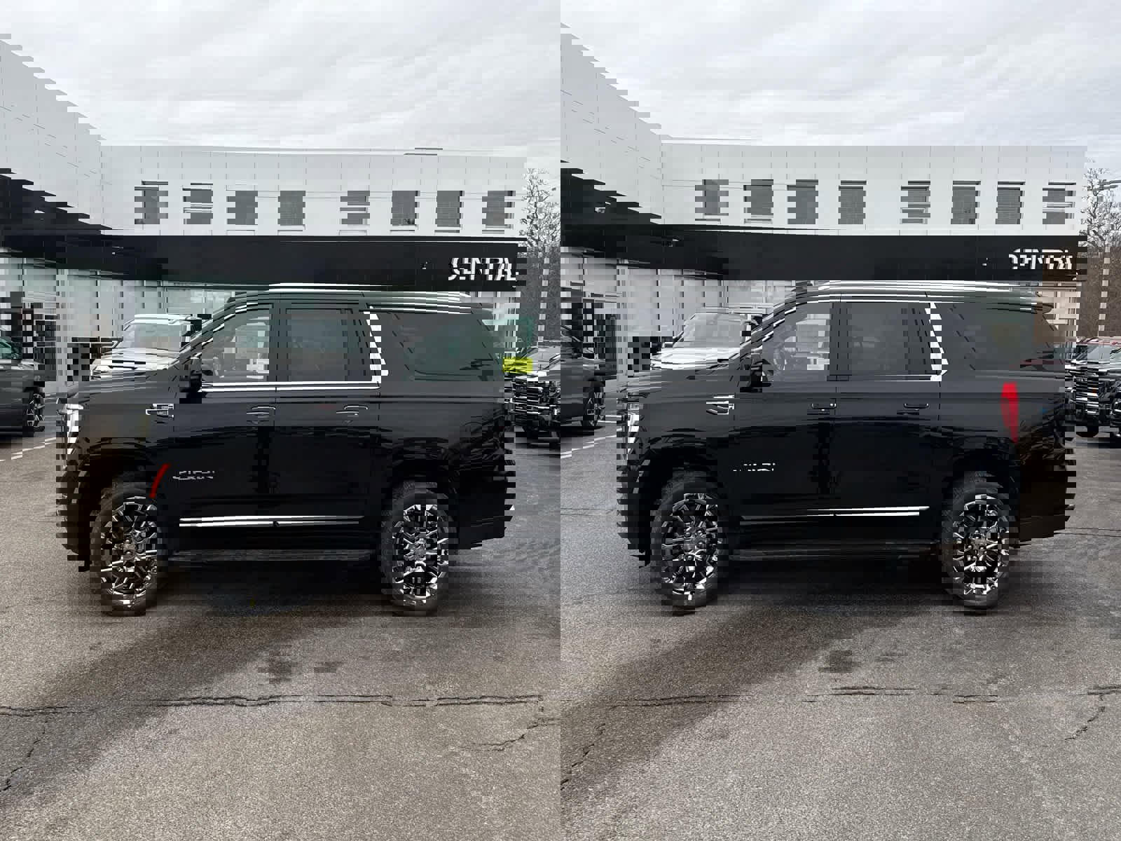 New 2026 GMC Yukon XL Elevation w/ Elevation Premium Package image 4