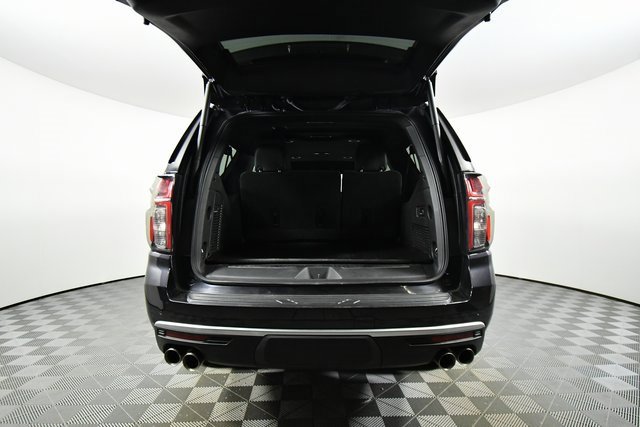 Used 2024 Chevrolet Suburban High Country image 26