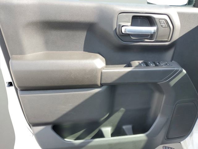 New 2026 Chevrolet Silverado 1500 Custom RWD image 17