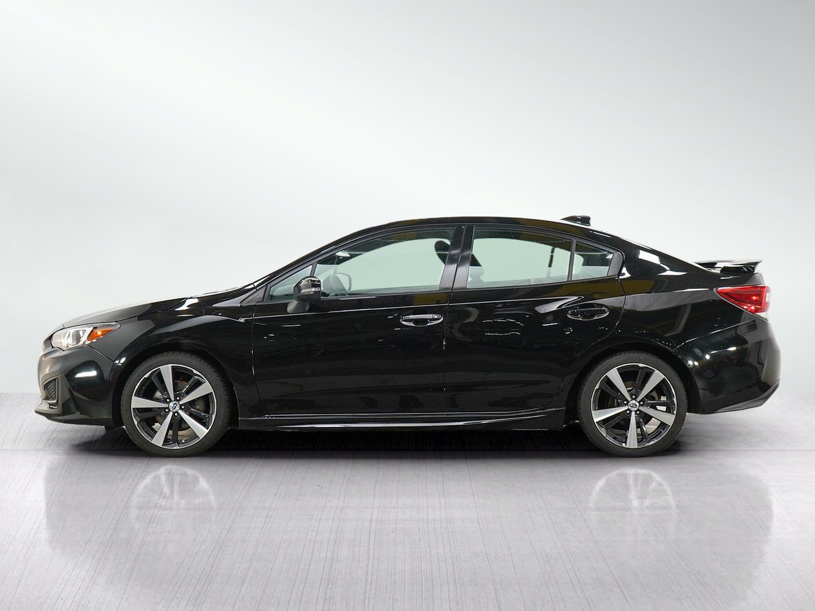 Used 2017 Subaru Impreza 2.0i Sport AWD/4WD image 2