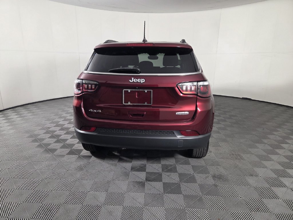 Used 2022 Jeep Compass Latitude AWD/4WD image 6