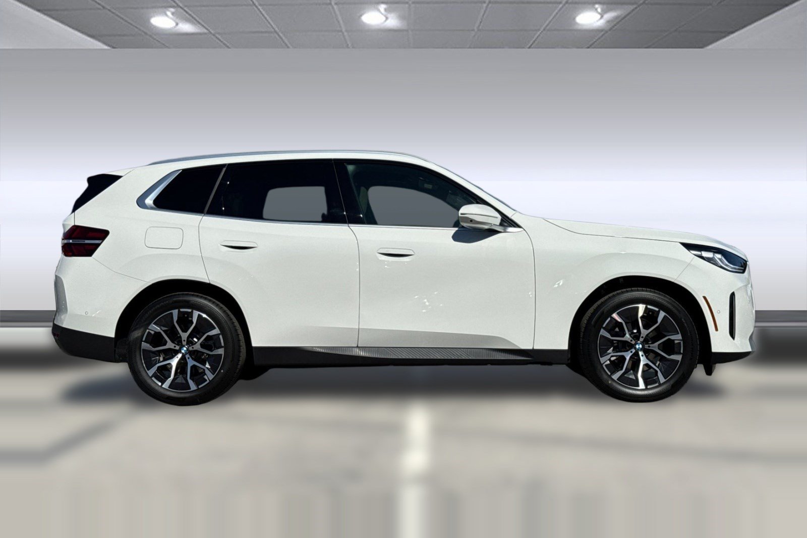 Used 2026 BMW X3 xDrive30i w/ Premium Package AWD/4WD image 8