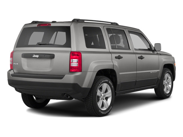 Used 2014 Jeep Patriot Limited w/ Sun/Sound Group FWD image 5