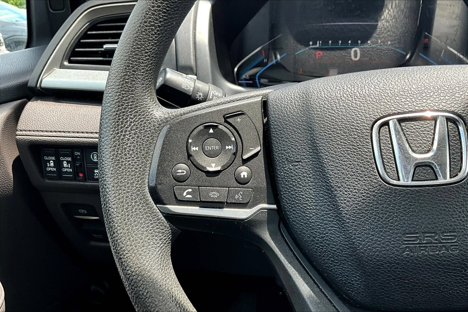 Used 2022 Honda Odyssey EX image 11
