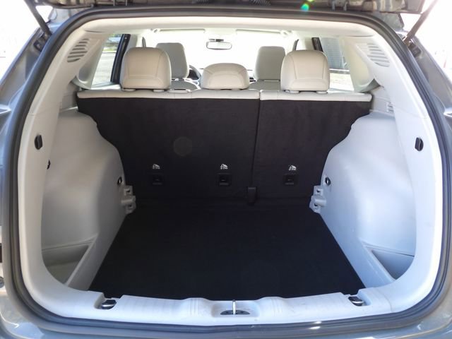 Used 2022 Jeep Compass Limited image 7