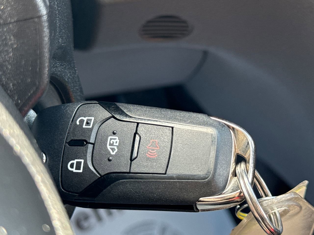 Used 2024 Ford Transit 250 Low Roof AWD w/ Exterior Upgrade Package image 24