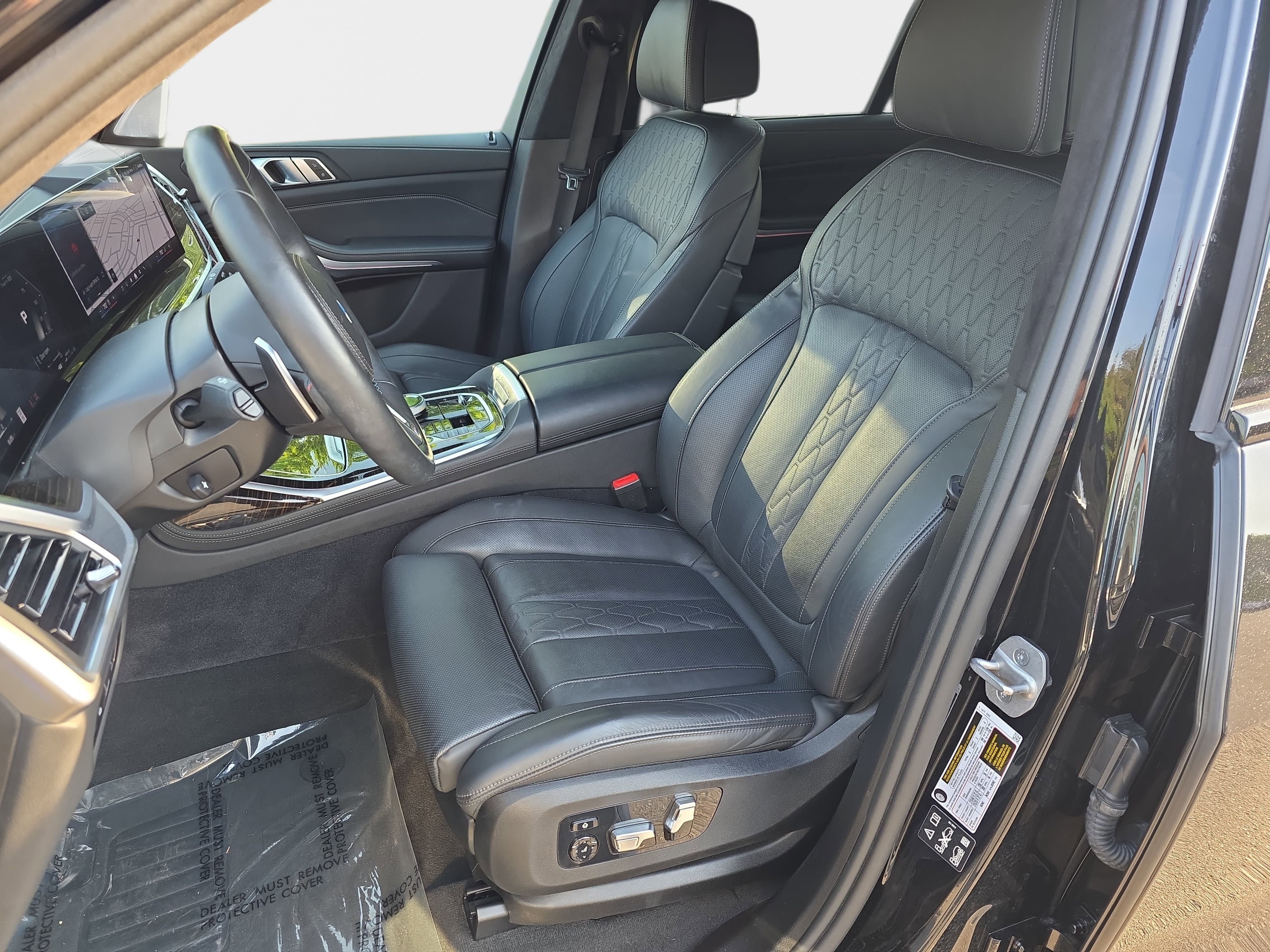 Used 2024 BMW X7 M60i w/ Executive Package AWD/4WD image 13