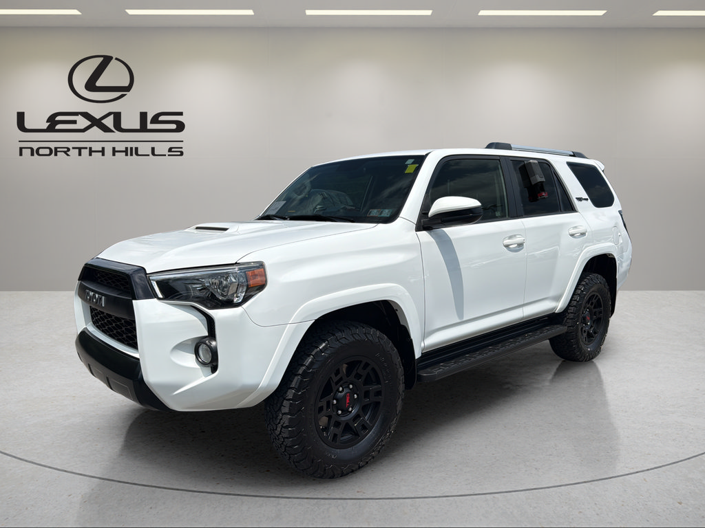 Used 2018 Toyota 4Runner TRD Off-Road AWD/4WD image 1