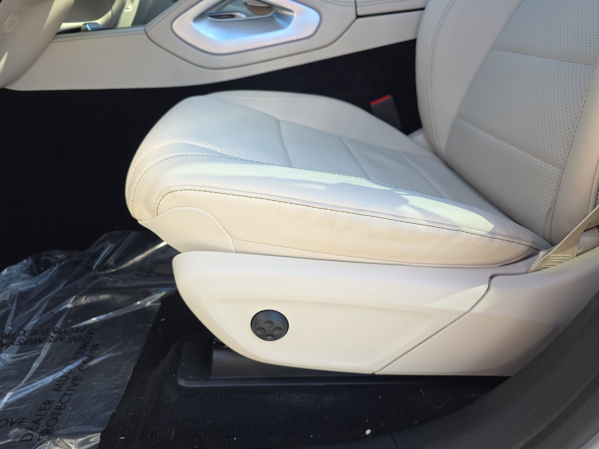Certified 2024 Mercedes-Benz GLE 450 4MATIC image 28