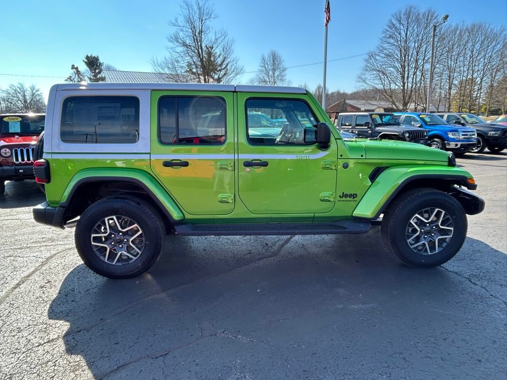 New 2026 Jeep Wrangler Unlimited Sahara w/ Whitecap Package AWD/4WD image 2