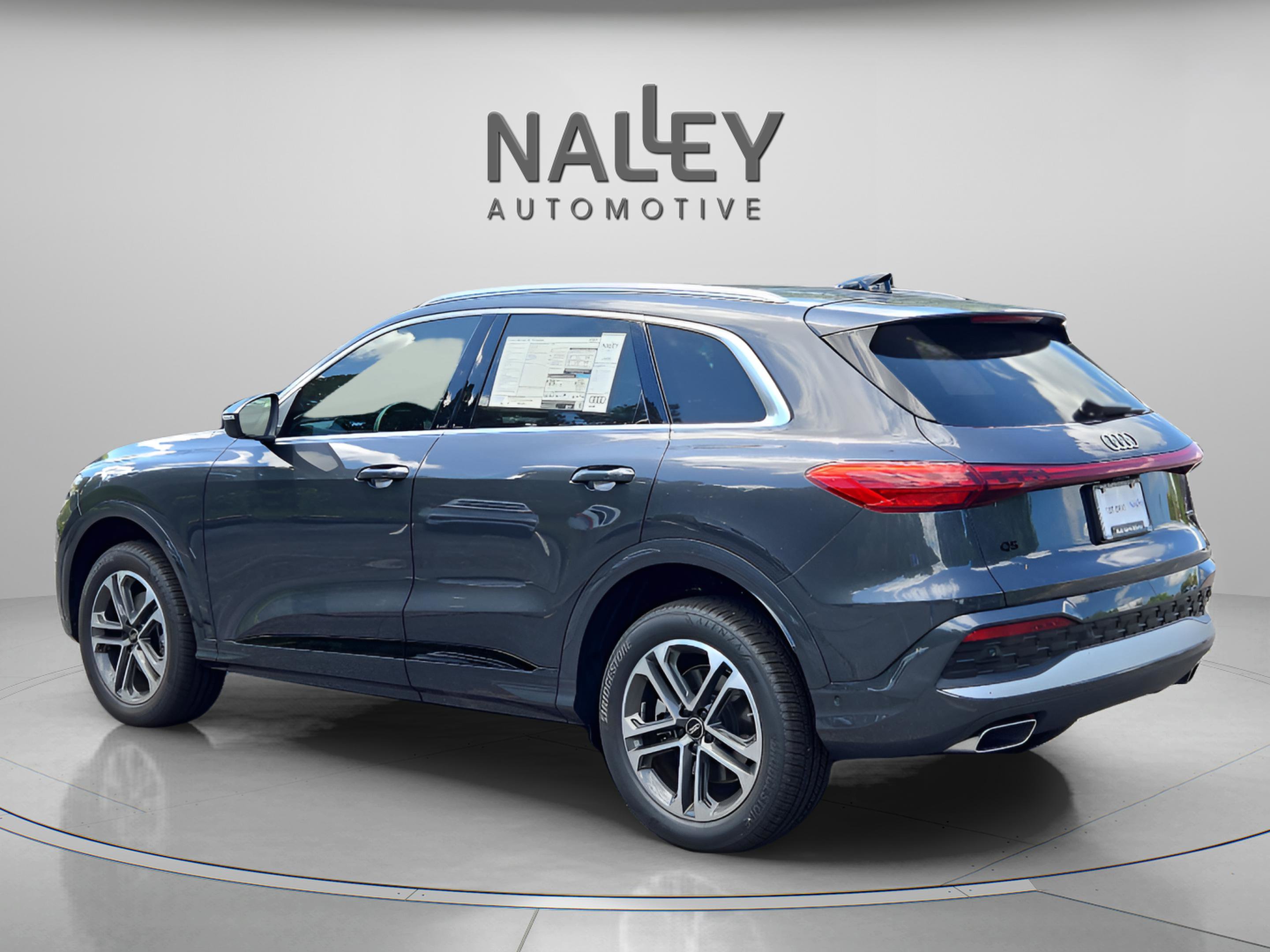 New 2025 Audi Q5 Premium w/ Convenience Package image 4