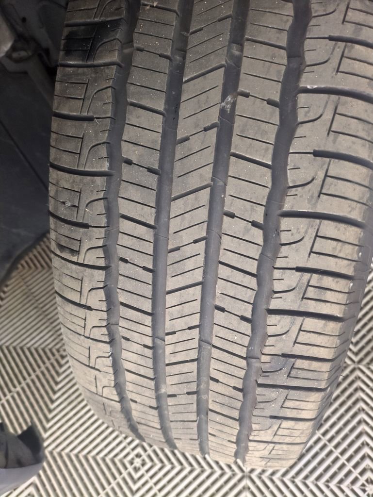 Used 2020 Jeep Compass Latitude image 27