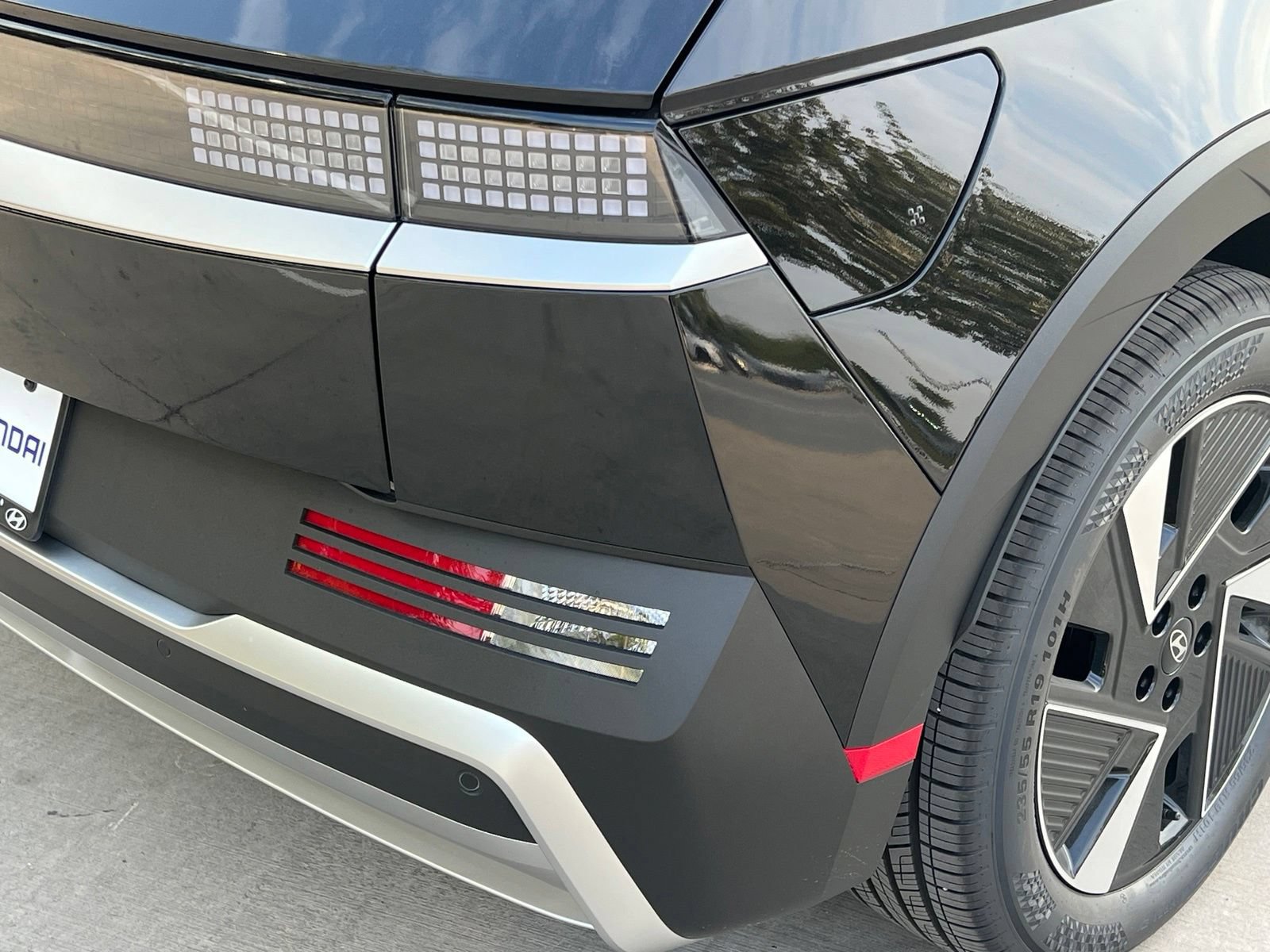 New 2027 Hyundai Ioniq 5 SE RWD image 13