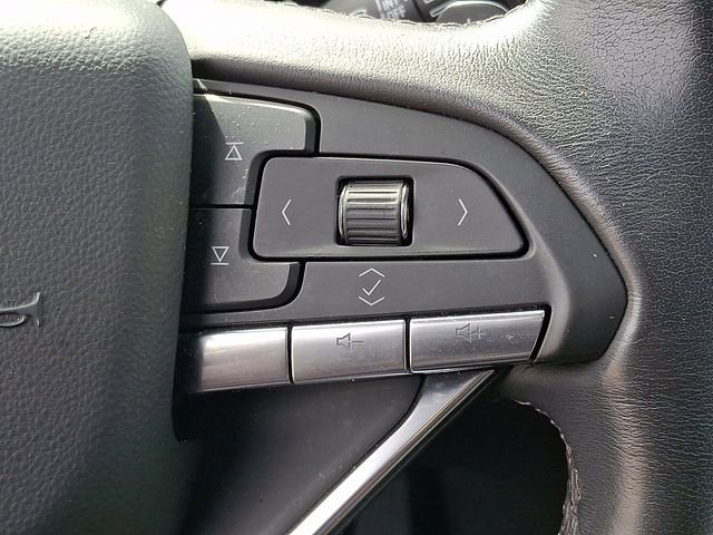 Certified 2024 Cadillac XT6 Luxury w/ LPO, Floor Liner Package image 19