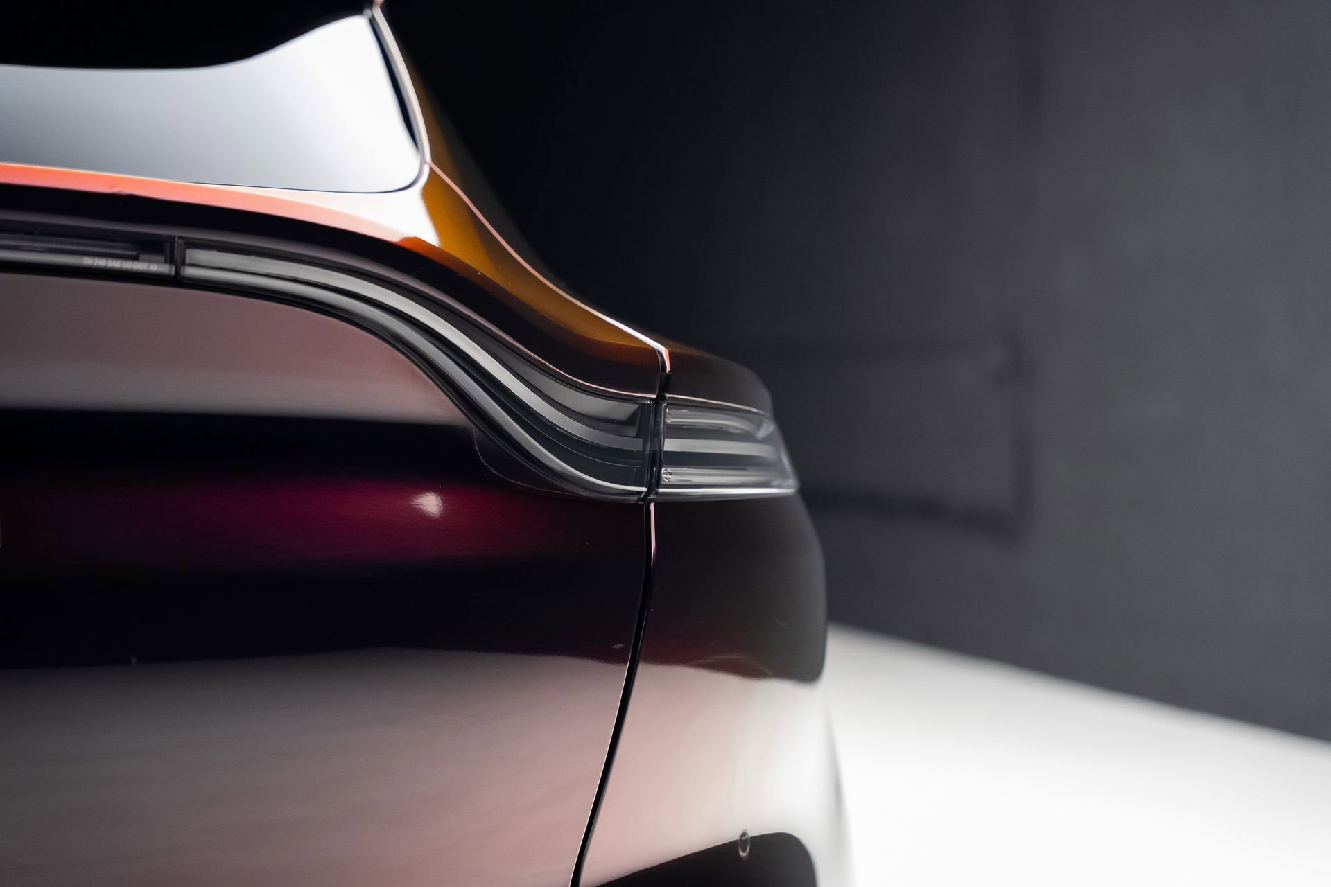 Used 2023 Aston Martin DBX AWD/4WD image 28