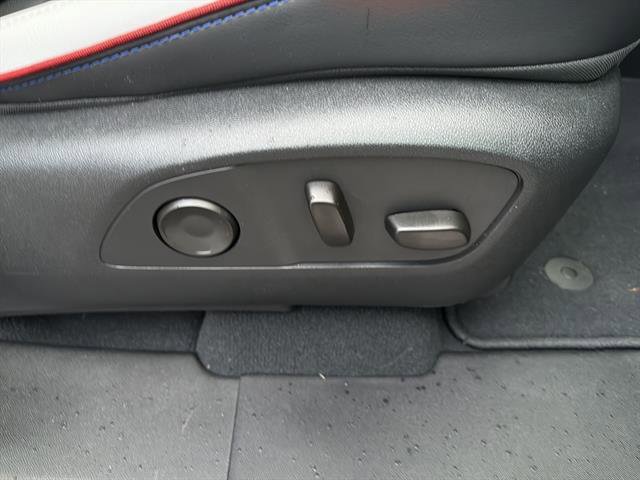 New 2025 Chevrolet Silverado EV RST image 10