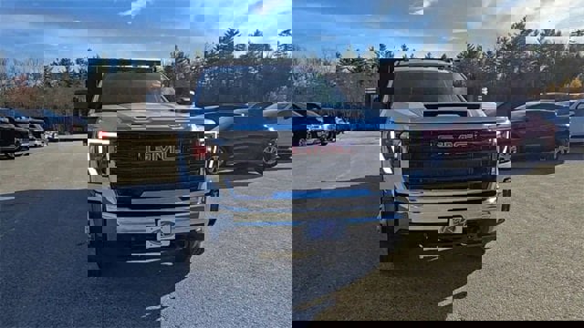 New 2025 GMC Sierra 3500 Pro w/ Convenience Package image 3