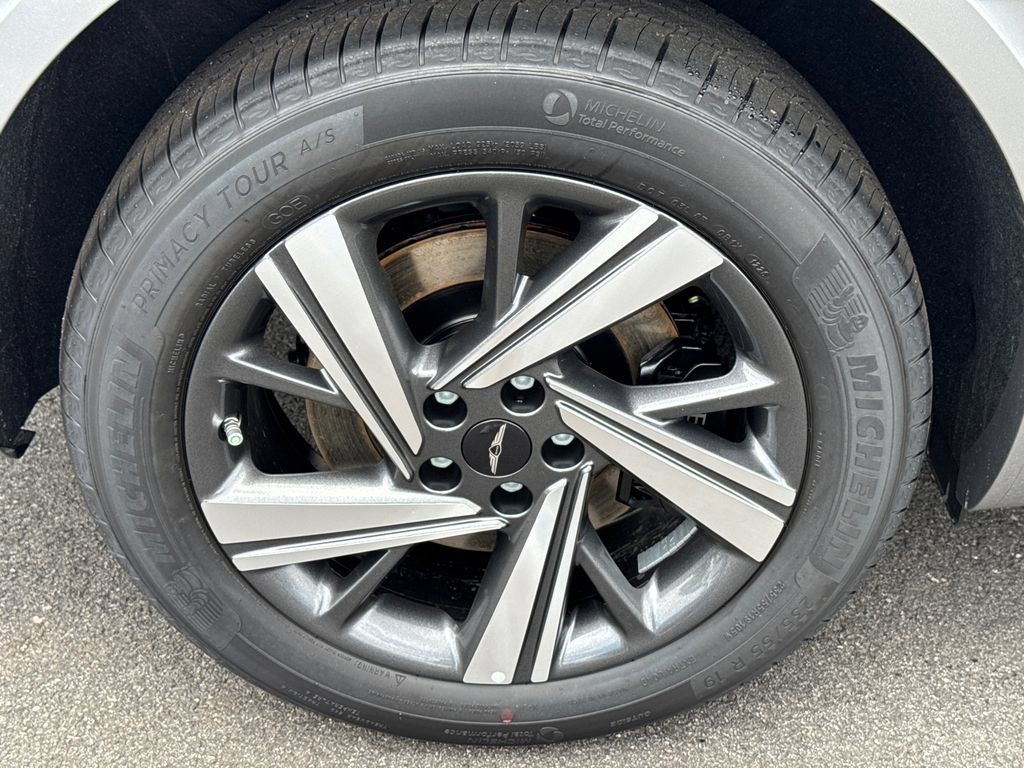 New 2026 Genesis GV70 3.5T Sport Advanced AWD/4WD image 19
