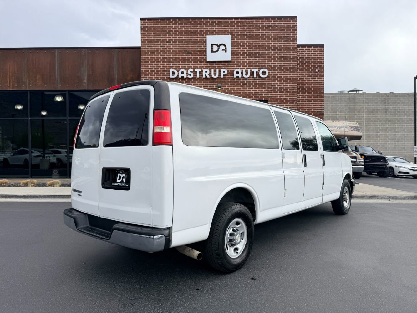 Used 2014 Chevrolet Express 3500 LT w/ LT Preferred Equipment Group image 7