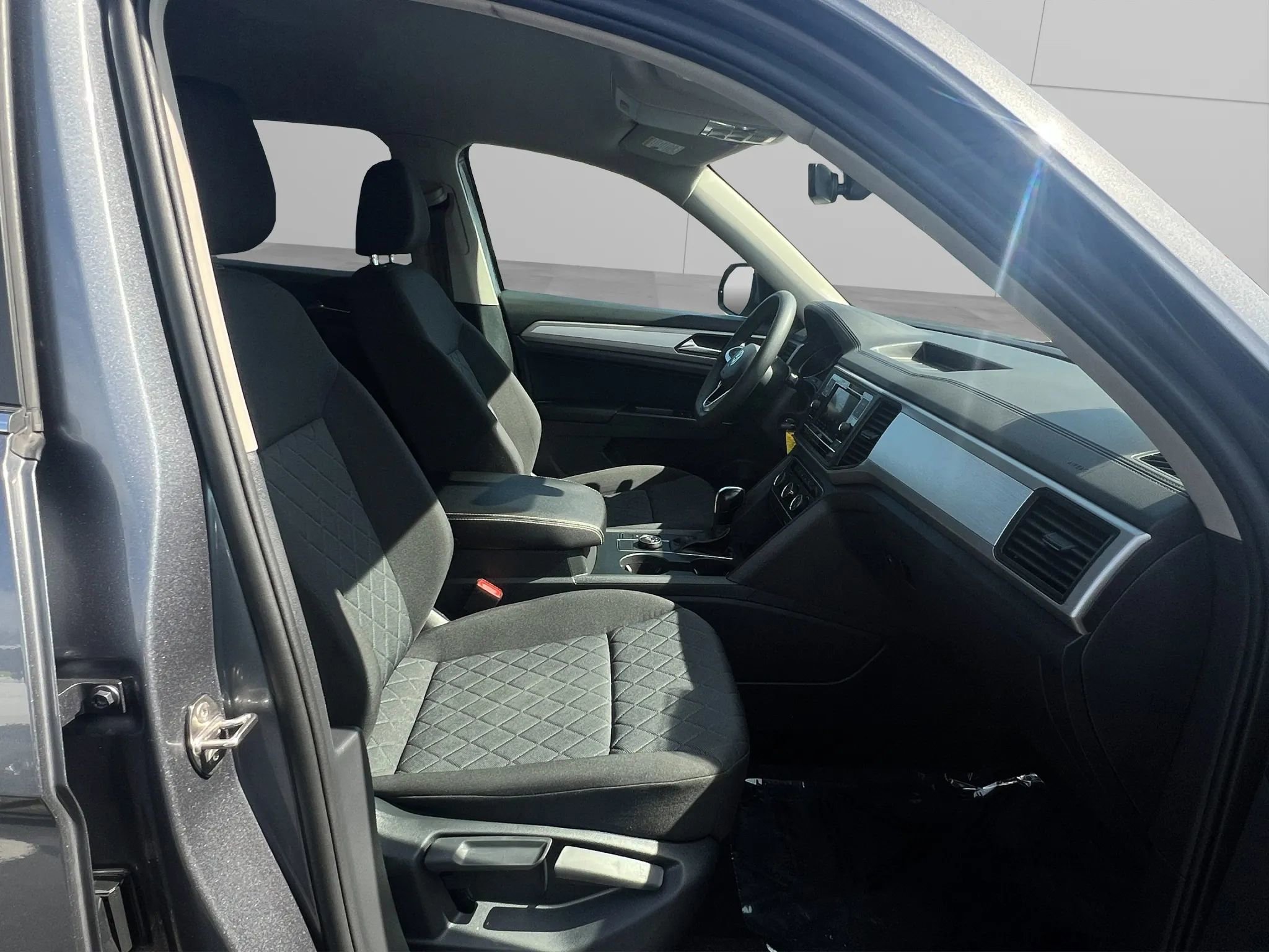 Used 2021 Volkswagen Atlas S image 11