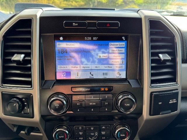 Used 2019 Ford F350 Lariat image 32