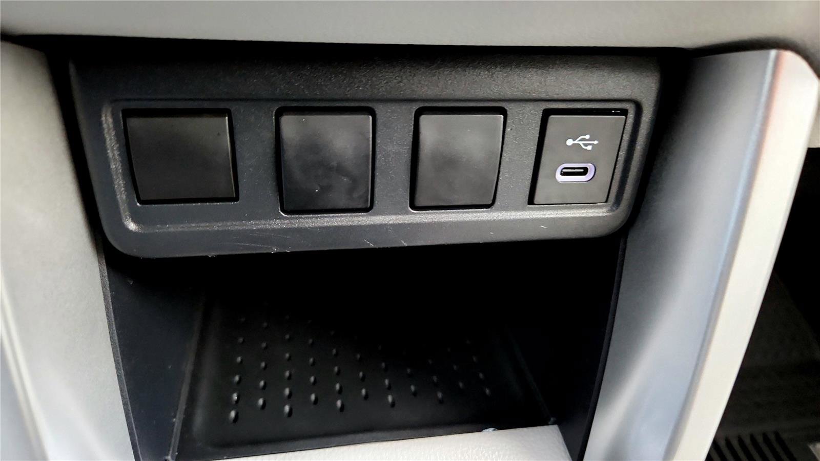 Certified 2023 Toyota Corolla Cross L image 41