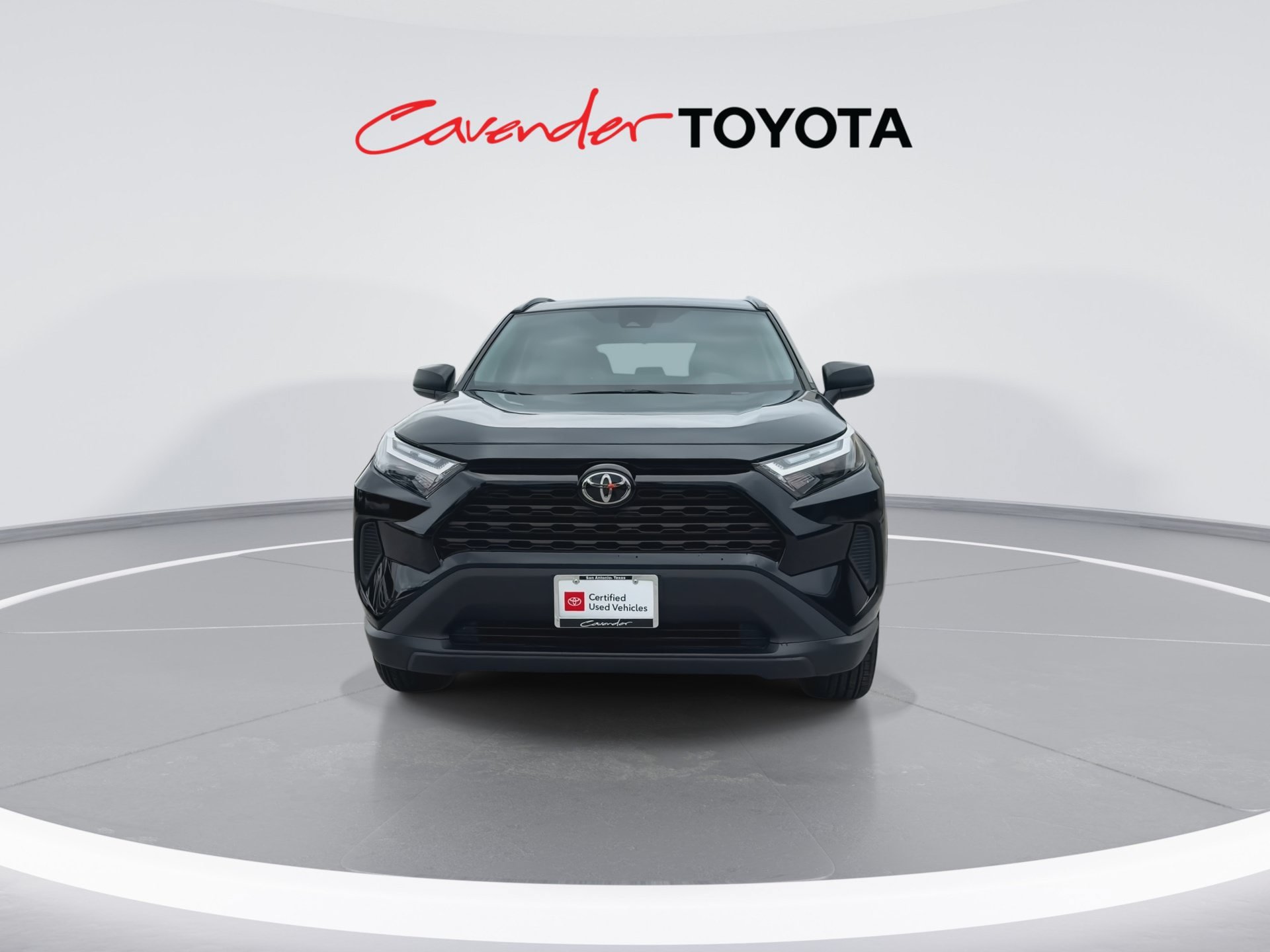 Certified 2025 Toyota RAV4 LE AWD/4WD image 3