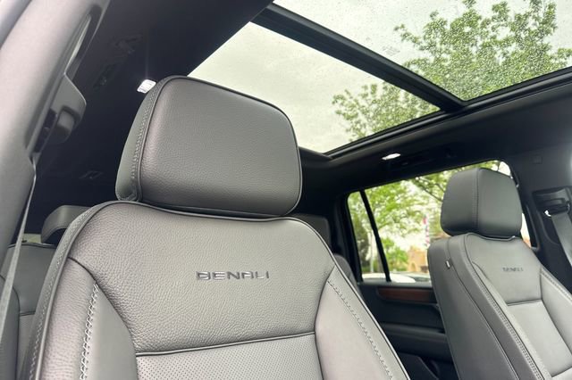 New 2026 GMC Yukon XL Denali image 16