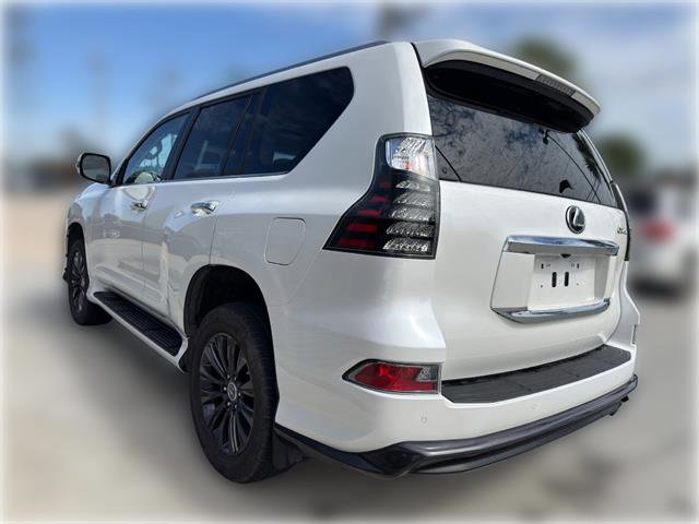 Used 2023 Lexus GX 460 Premium w/ Accessory Package AWD/4WD image 5